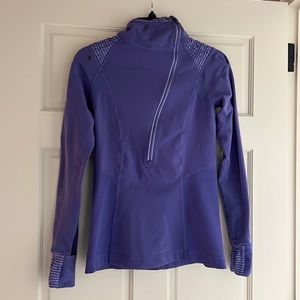 Lulu lemon size 6